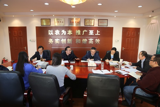 深入学习十九大精神 谋划推进乡村振兴战略实施