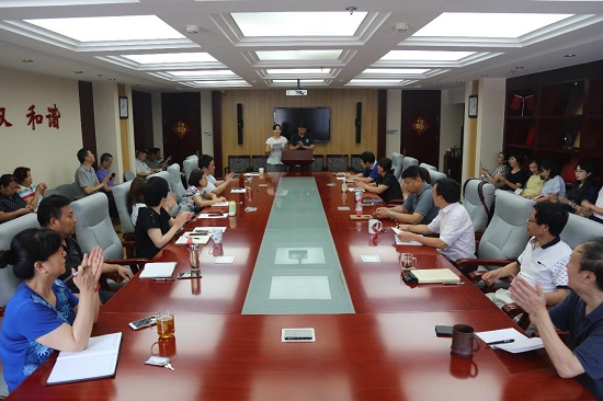 财会服务中心党支部开展不忘初心 重温入党志