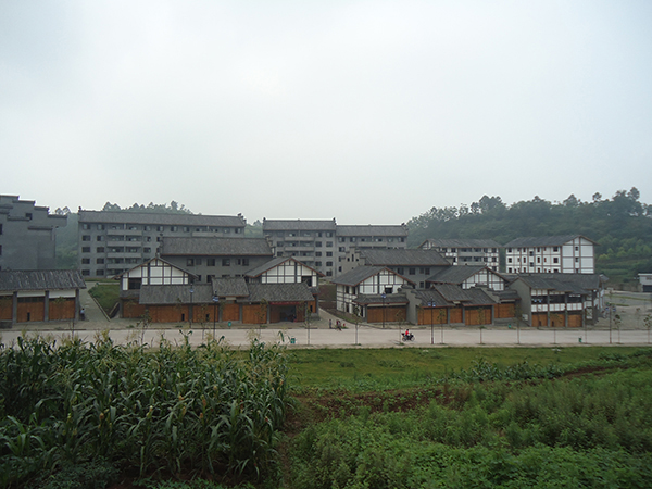 箭口农民集中居住区.JPG