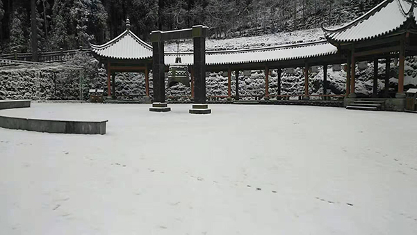 蓥华镇钟鼎寺景区.jpg
