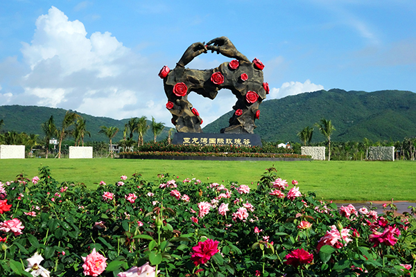 2-主题雕塑广场.jpg