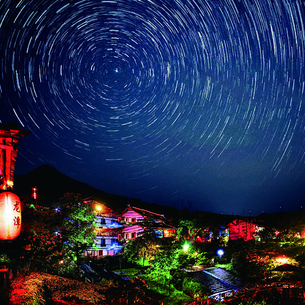 龙潭客栈 (2).jpg