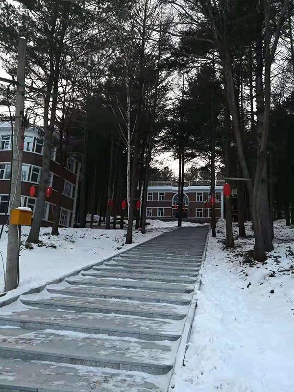 滑雪场05.jpg
