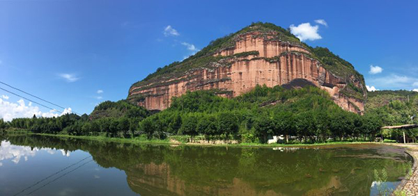 鸡冠山2.jpg