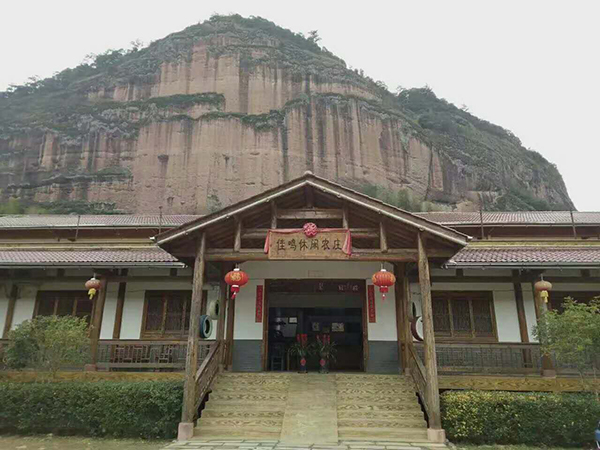 园区大门1.jpg