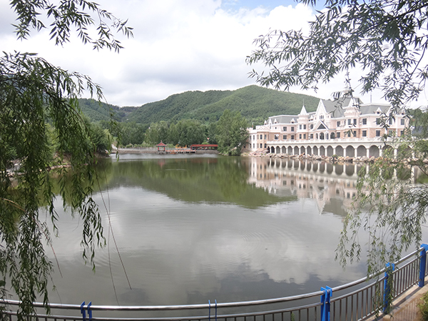湖光山色.JPG