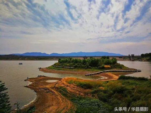 曲沃浍河风景区2.jpg