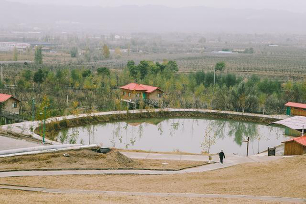 游泳池.jpg