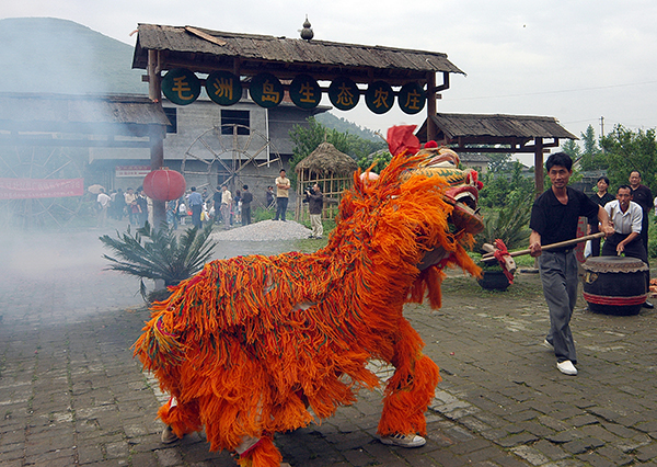 大圩毛洲岛——雄狮迎客.jpg