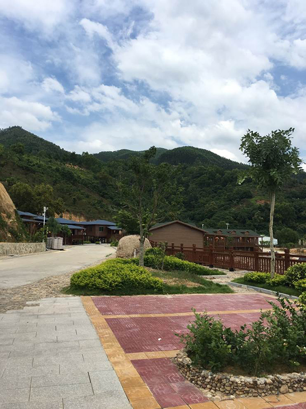 山中木屋.jpg
