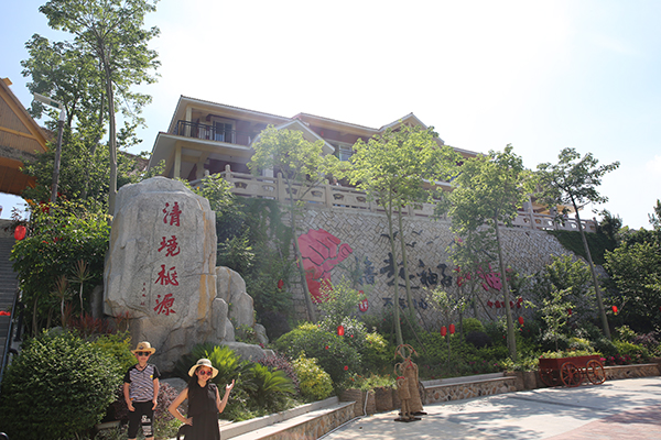 景区入口处.jpg
