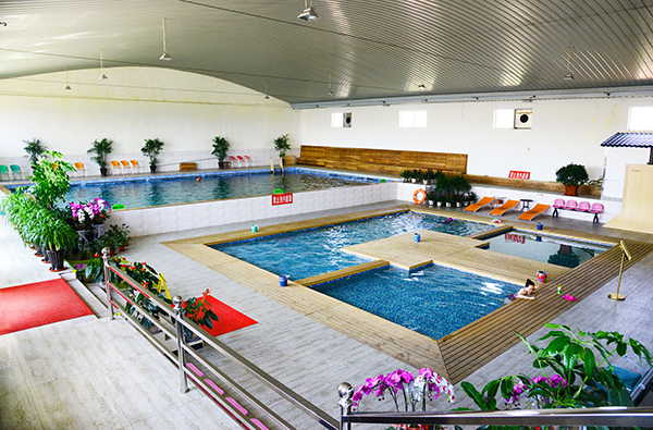 室内温泉.jpg