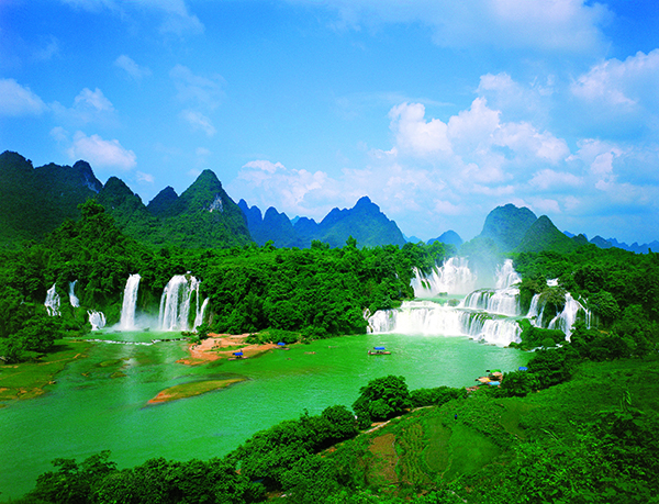 图片3 德天跨国瀑布景区.jpg