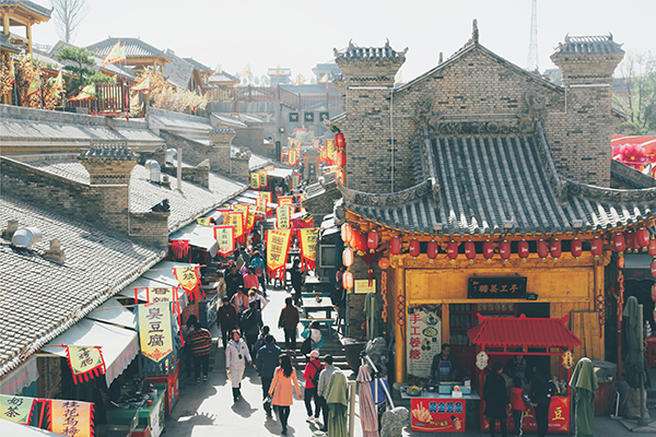 图片6 陕州地坑院百味巷小吃街.jpg