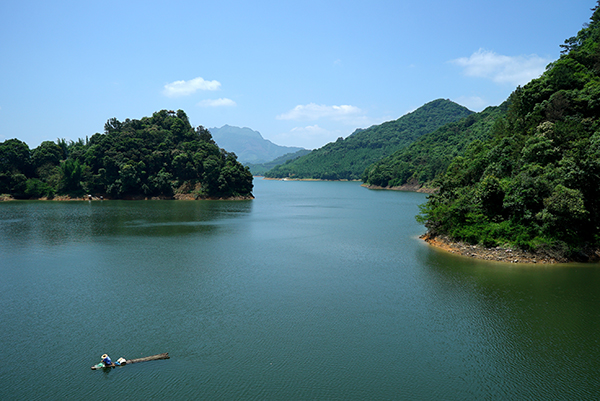 地派镇天堂湖.JPG