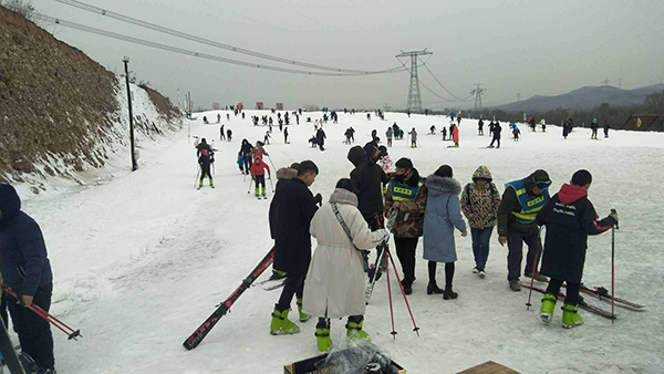 山西省黎城县古渡水韵滑雪场.jpg