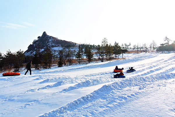 滑雪场4.jpg