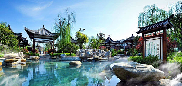 5露天汤池.jpg