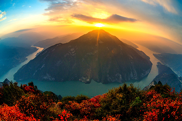 3三峡之巅.jpg