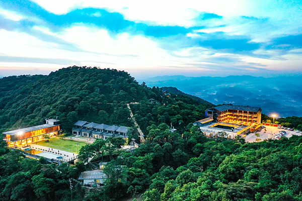 石祖禅茶园全景.jpg