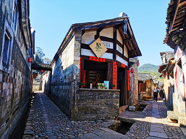 21.培田村--古街转角-网红打卡点.jpg