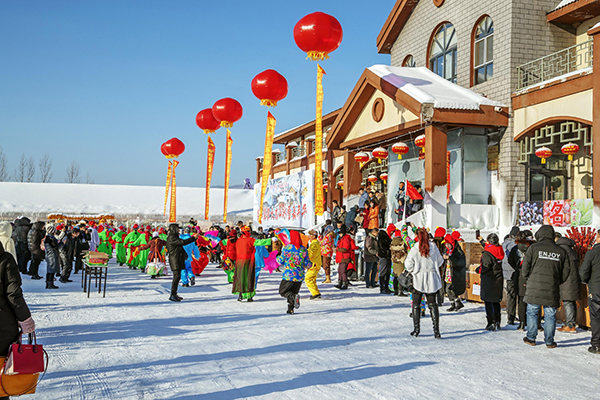 景点3：名峰冰雪嘉年华.jpg
