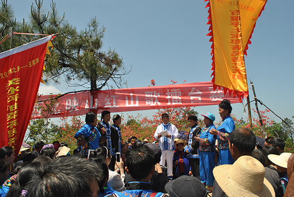 6.山歌赛.jpg