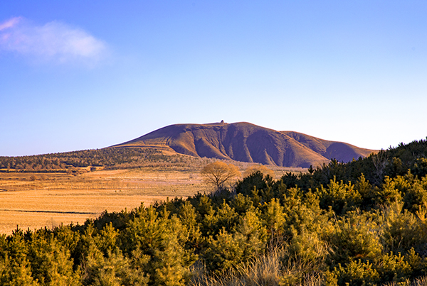 黑山.jpg