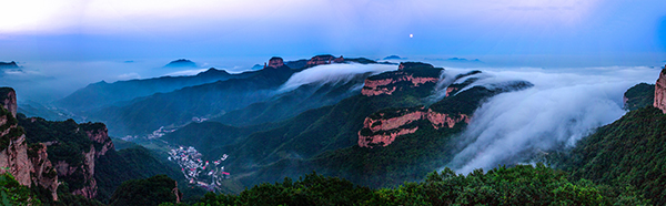 嶂石岩2.jpg