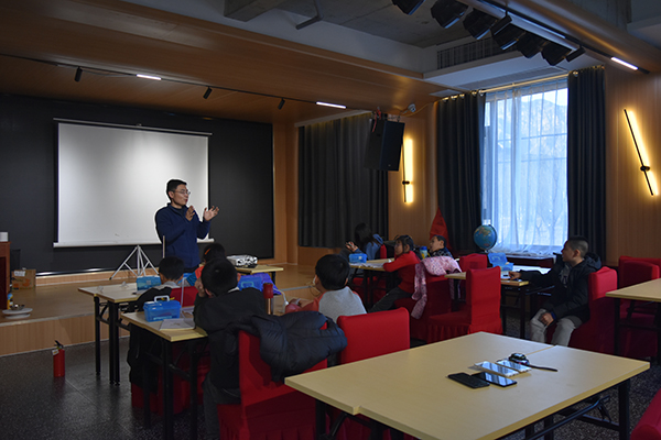 科学实验课-教学.JPG