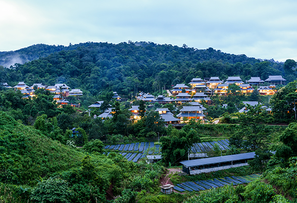 河边村全景.jpg