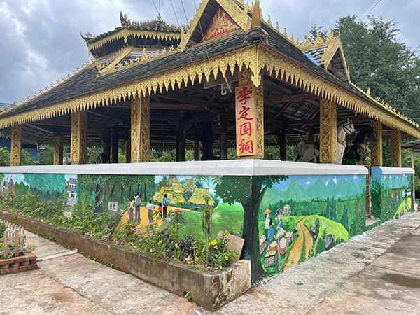 曼里”李定国祠“.jpg