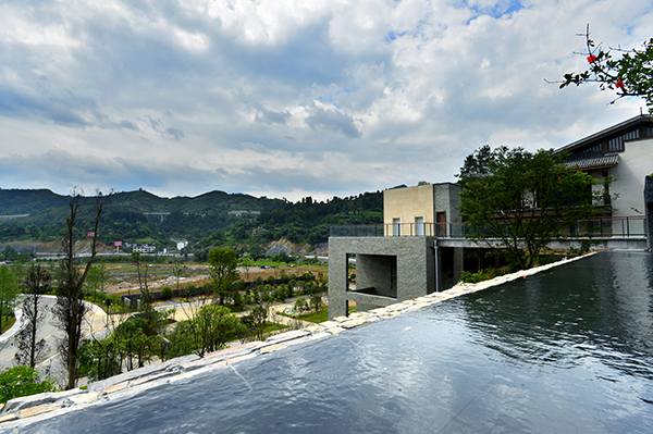佛顶山温泉小镇（2）.JPG