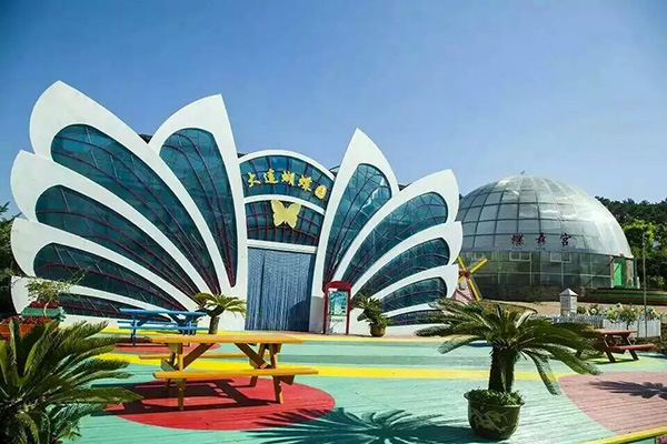 精品点2-七彩南山景区蝴蝶馆大门.jpg