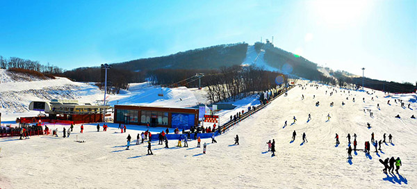 图片17：庙香山滑雪场（1）.jpg