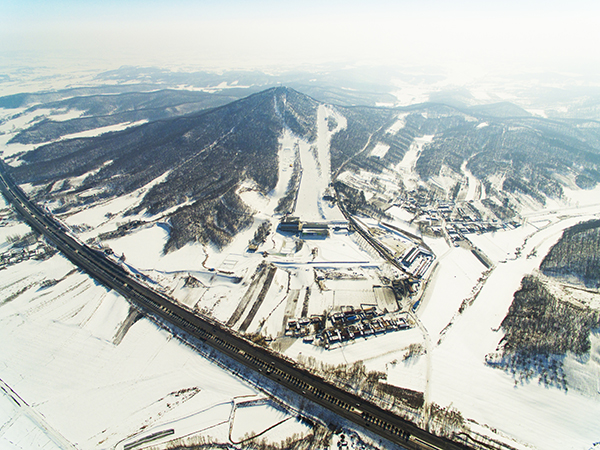 图片18：庙香山滑雪场（2）.jpg