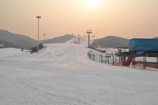 佛山室外滑雪场3.jpg