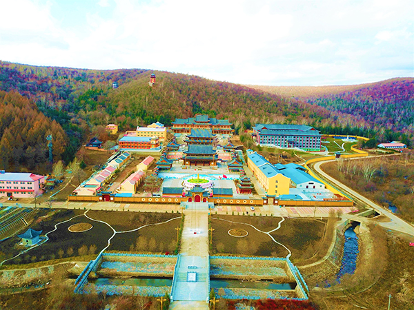 大亮子河 景区愿海寺鸟瞰图.JPG