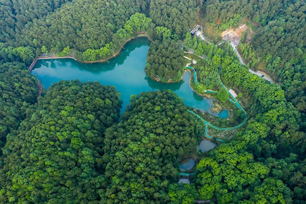 黛湖.jpg