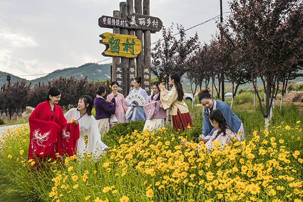 进入留村.jpg