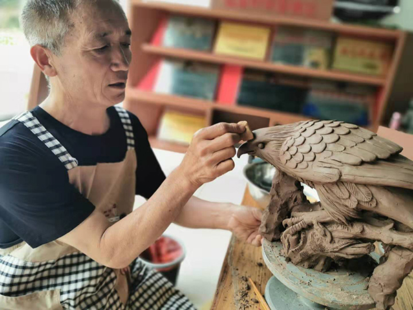 陶艺制作.jpg