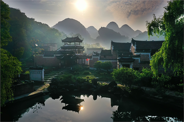 石鼓登亭.jpg