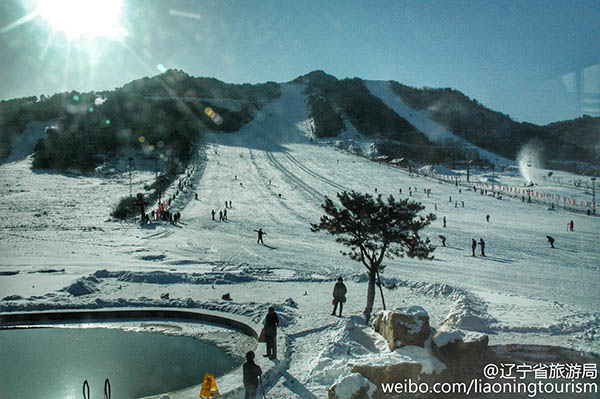 阳弓长岭温泉滑雪场雪道.jpg