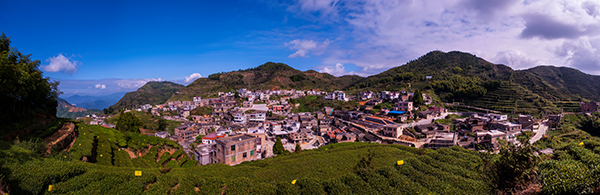 《白交祠全景》何东方.jpg