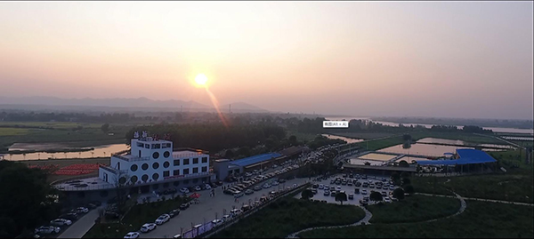 复船旅游度假区晨曦.jpg