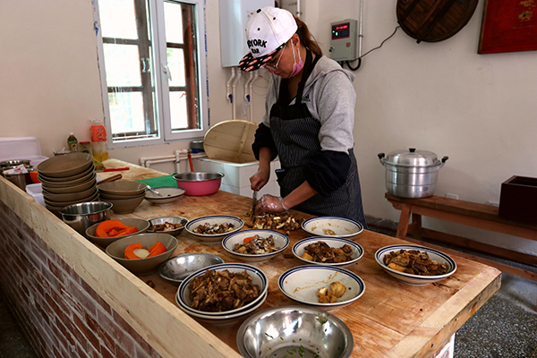 图片6：平安驿美食制作.jpg
