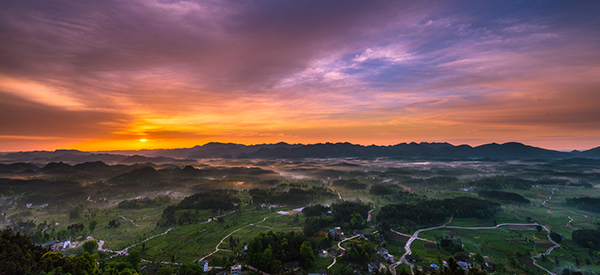 茶海之心景区茶乡日出--（陈胜亚摄）.JPG