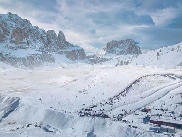 开心滑雪场全景.png