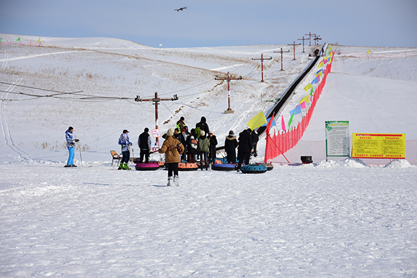 伊宁县滑雪场5.jpg