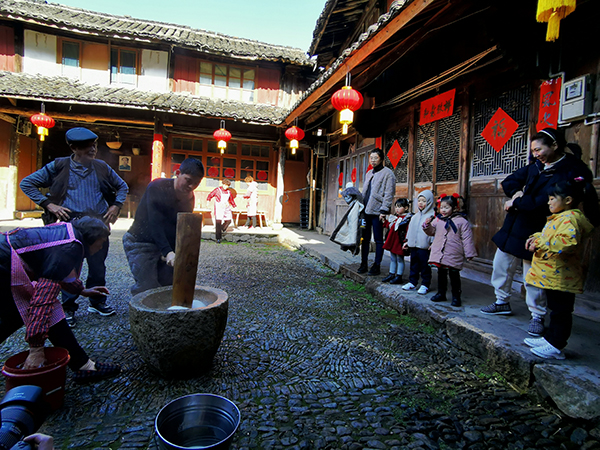 龙宫倒麻糍4.jpg